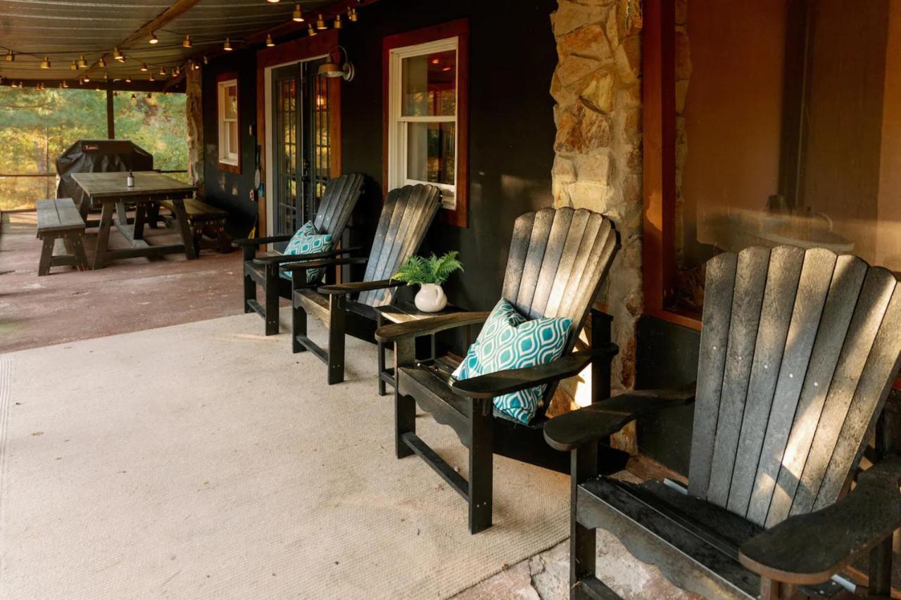Hot Tub Charming & Chic Mountain Gem On Sleepy Creek Villa Berkeley Springs Eksteriør billede