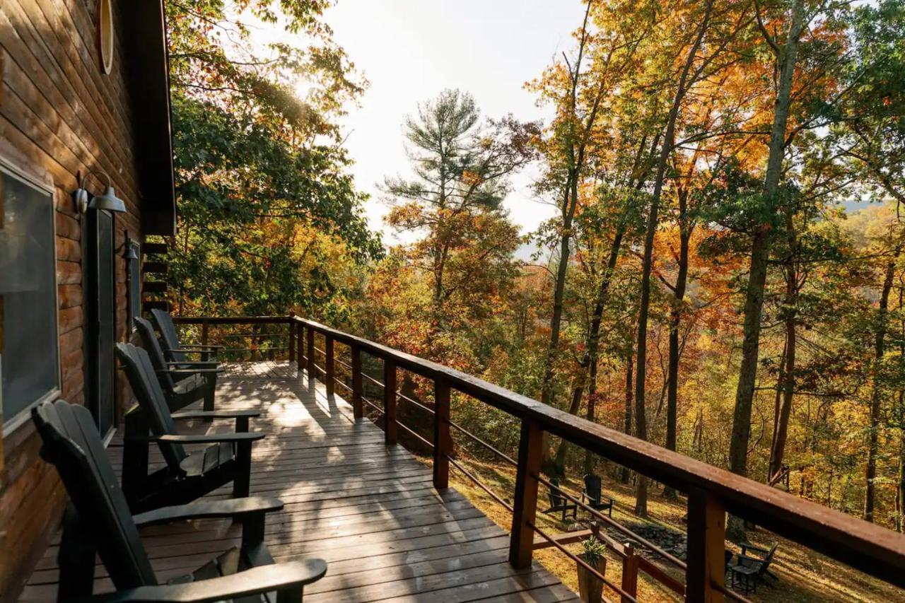 Hot Tub Charming & Chic Mountain Gem On Sleepy Creek Villa Berkeley Springs Eksteriør billede