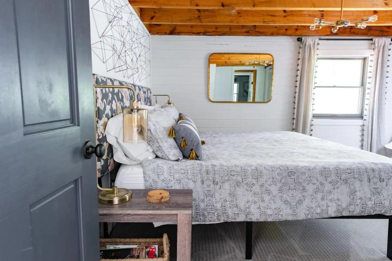Hot Tub Charming & Chic Mountain Gem On Sleepy Creek Villa Berkeley Springs Eksteriør billede